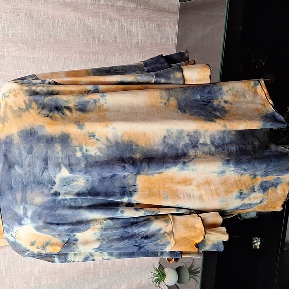 Ladies 2 piece size 2X outfit. - Picture 5 of 8